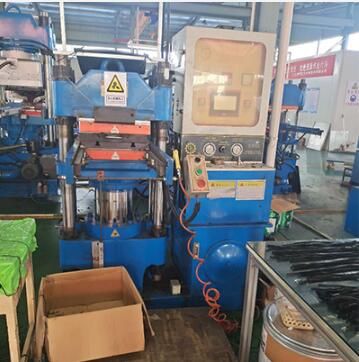 200Ԅ(dng)ƽ򻯙C(j)